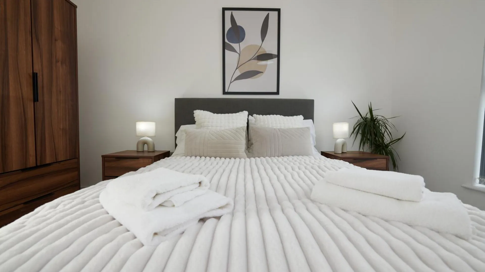 דירות Luxury York Minster Penthouse - Free Gym & Parking